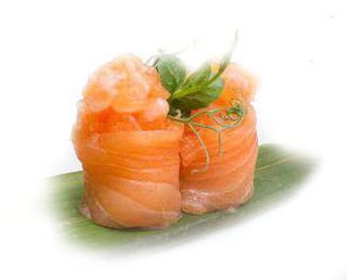 120 Gunkan sake 2 pezzi