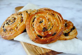 Pain Au Raisin