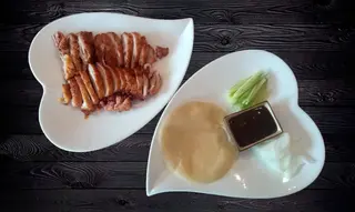 76. Pato Pekinés con crepes