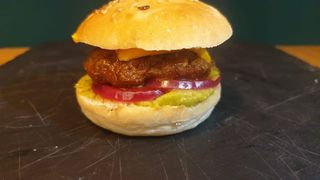 3 Mini Burguer Cajún 