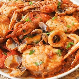 Sarzuela o graellada de peix I maric