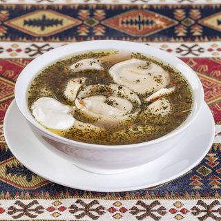 პელმენი ქოთანში