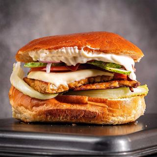 Tempeh Vege Burger (wegetariański)