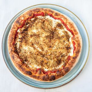 Pizza sfincione con ricotta