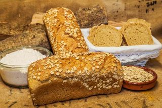 Pan De Espelta Integral Ecológica Con Copos De Avena 435G