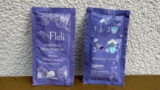 Odżywka do kwiatów ciętych