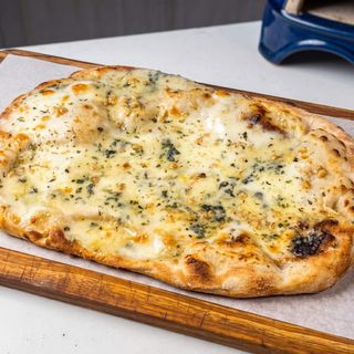 Pizza Roquefort