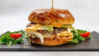 Burger Stažist (vege opcija)