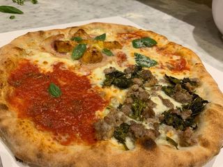 Napoli in Pizzeria - normale