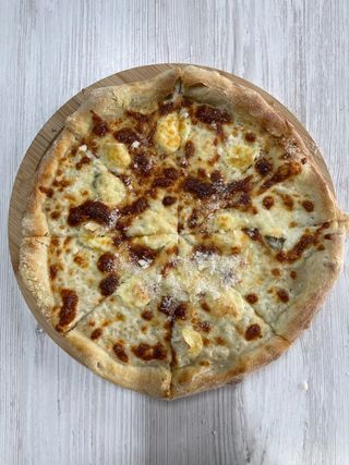 Піца Чотири сира