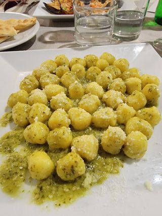 Gnocchi al pesto