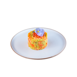 8. Tartar De Salmón