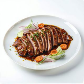 Pato Con Salsa Picante