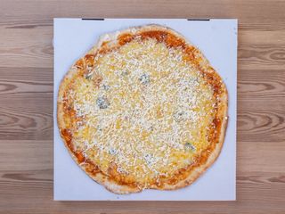 Pizza 7 formaggi (38 cm.)