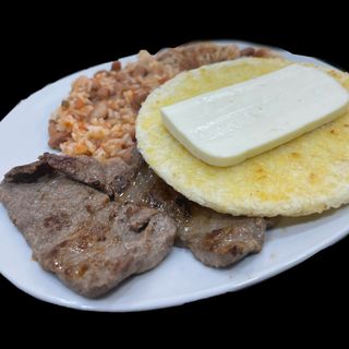 Calentado De Frijoles especial 