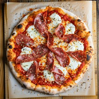 Pizza Salame