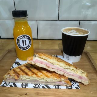 Pack desayuno con bikini