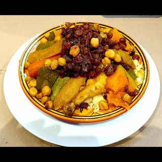 Couscous Poulet ( chaque vendredi) + lben