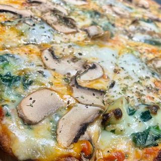 Pizzanesa Pollo Espinacas