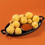 ყველის ბურთები ბეკონით 7 ცალი