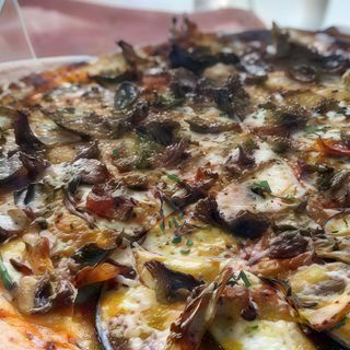 Pizza Rústica (33 Cm.)