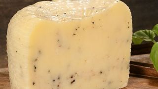 Ser Caciotta z truflą 200g