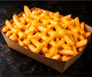Frytki z sosem cheddar