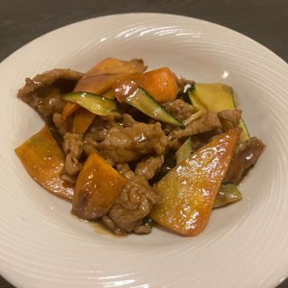 41 Maiale con verdure alla piastra