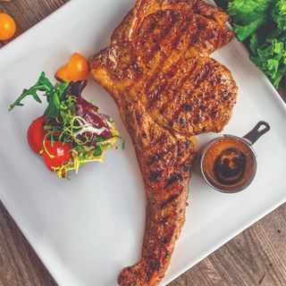 Стейк тамагавк