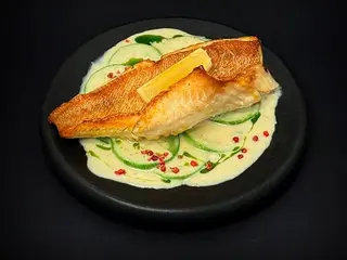 ОКУНЬ З СОУСОМ БЛЮЧІЗ (350g)