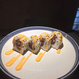 Uramaki spicy tuna
