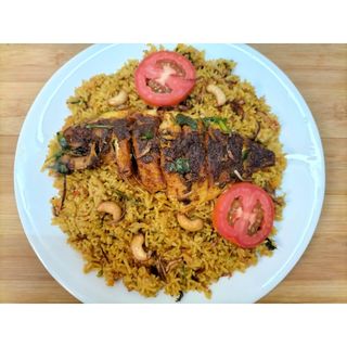 Fish fry + veg served with pilau