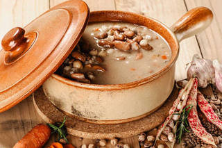 Ciorbă de fasole ( preparat de post )