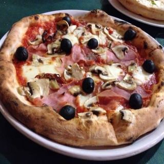 Pizza Quatro Estaciones (30 Cm.)