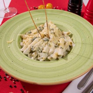 PENNE QUATRO FORMAGI