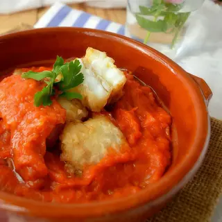 Bacalao con tomate