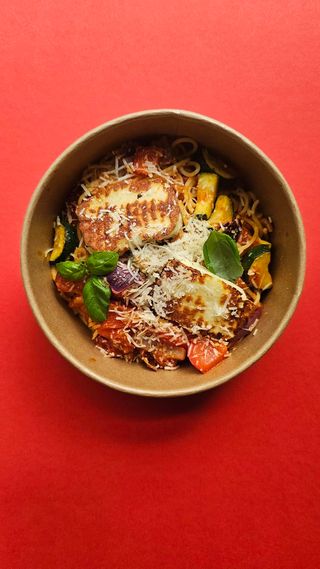 Warzywne ragu z serem halloumi 600 g