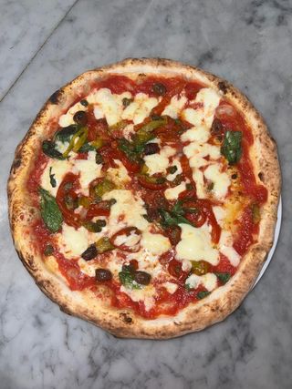 Margherita con peperoni