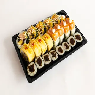 Mix Salmon Box 22 szt.