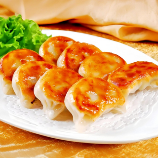 B2. Colțunași prăjiți (10 buc.) 煎饺