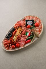 Իտալական մսի տեսականի