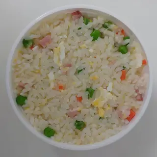 Arroz frito tres delicias