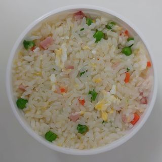 Arroz frito tres delicias