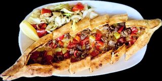 Kuşbaşılı pide cu carne de vita