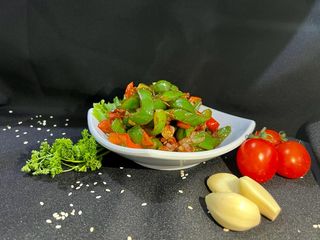 Перец жареный с мясом (говядина)