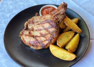 Комбо меню зі свининою