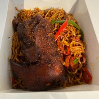 Strip'd Beef Noodles With Chicken