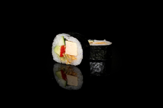 Futomaki tofu roll