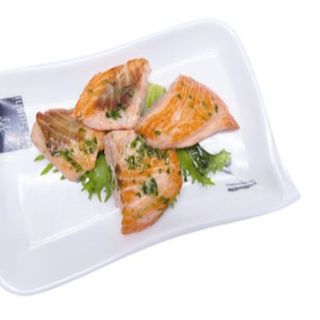 65. Salmón A La Plancha