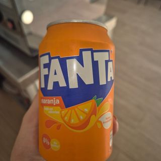 Fanta de naranja lata 330ml